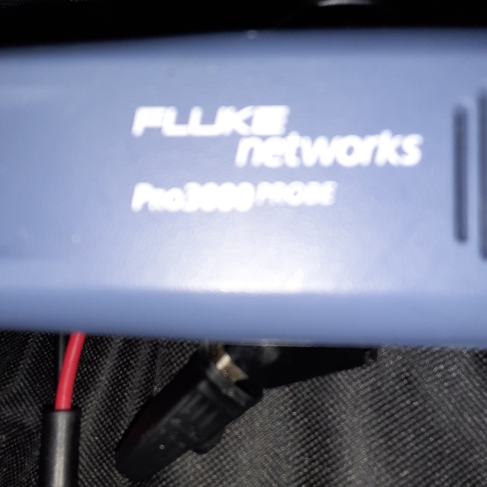 FLLKE  Pro 3000 pobe